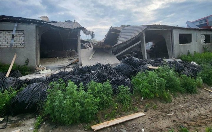 На Чернігівщині від російського обстрілу згоріло сховище картоплі, збитки перевищують 50 млн грн