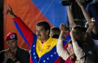 В Венесуэле оппозиция собрала почти 2 млн подписей за отставку президента