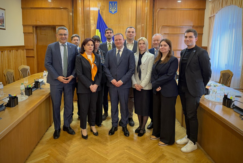 Заступник Голови ЦВК Віталій Плукар та представники Секретаріату Комісії провели зустріч з делегацією Бюро з демократичних інституцій і прав людини Організації з безпеки і співробітництва в Європі на чолі з директоркою Бюро Марією Телаліан.