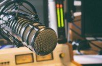 Европейские радиостанции ежечасно будут транслировать украинские песни