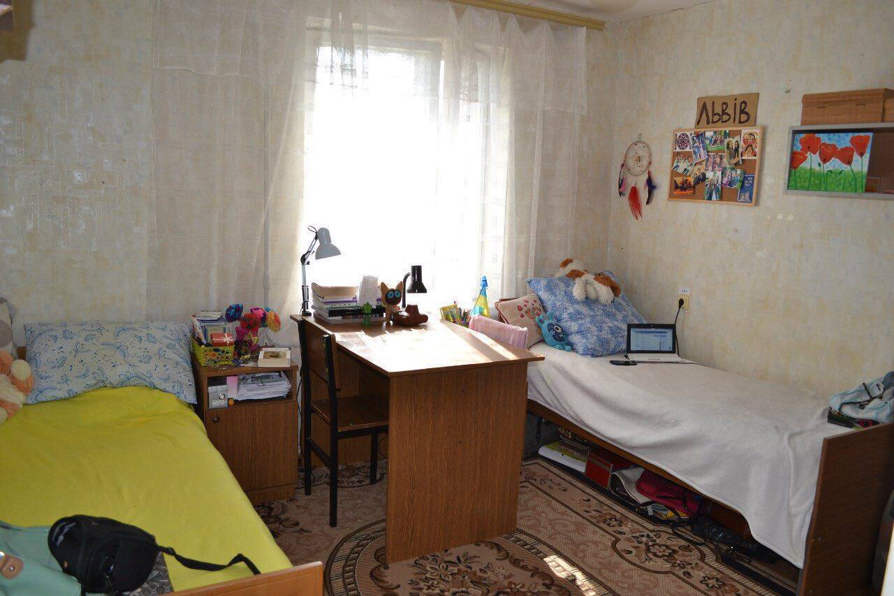 Кімната гуртожитку КНУ