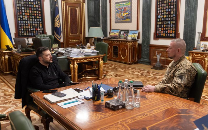Зеленський обговорив із Павлом Палісою підготовку нових параметрів розподілу особового складу між бригадами