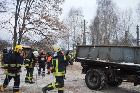 Спасатели закончили разбирать завалы обрушившегося дома в Чернигове