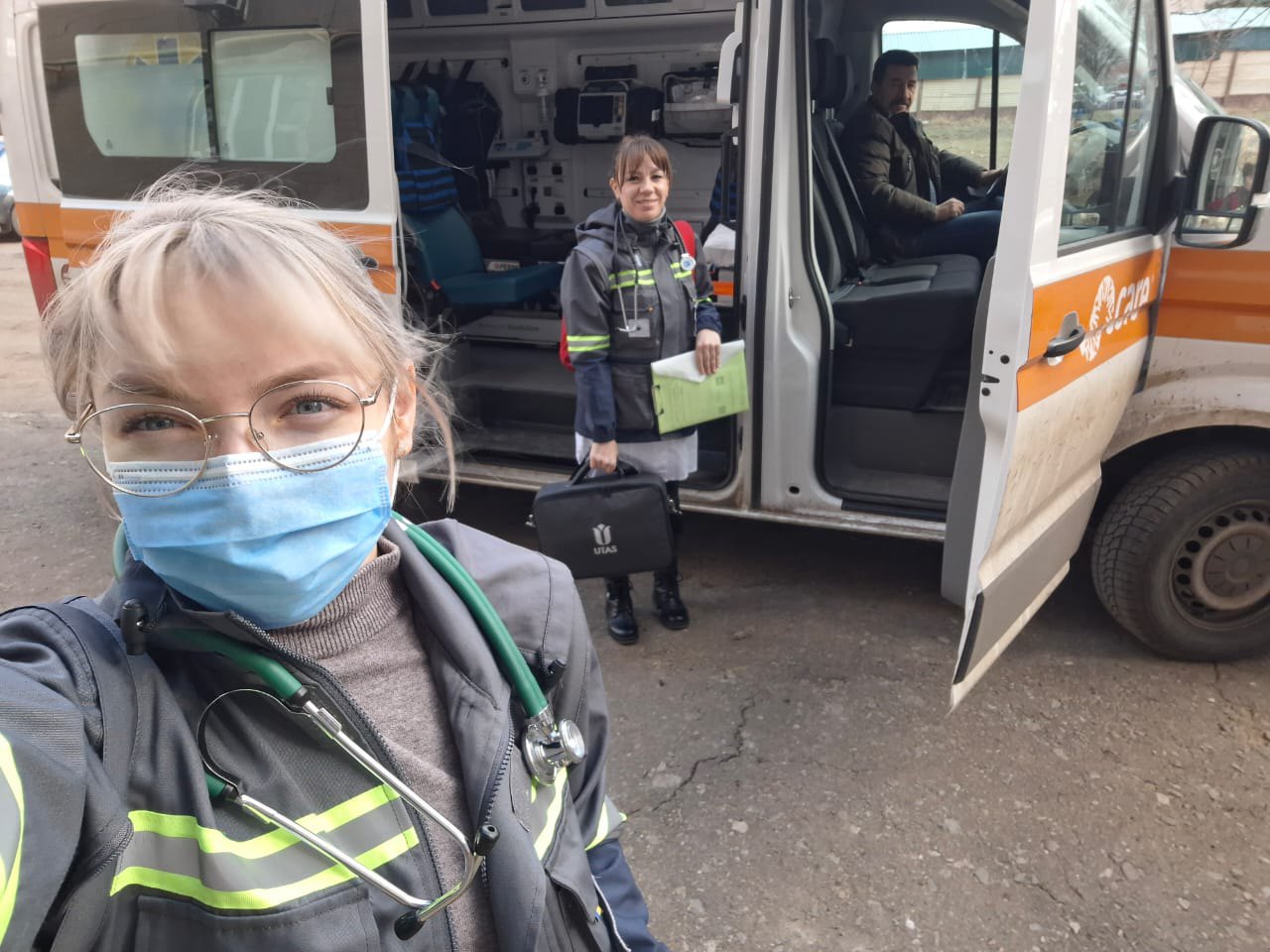 Мобільна бригада медиків на виїзді у Краматорській громаді, 5 лютого 2025 року.