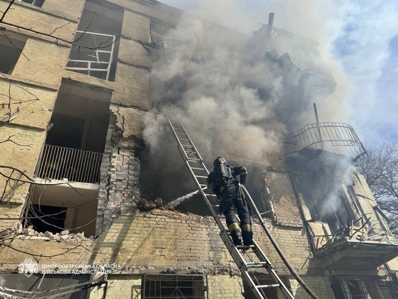 Наслідки російської атаки у Дніпрі