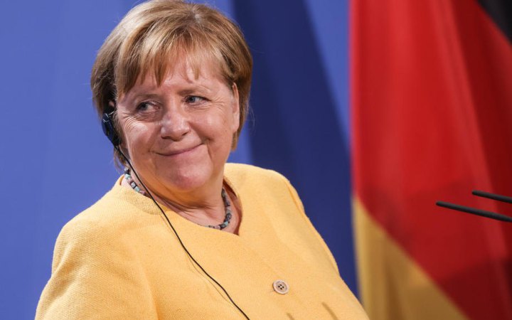 Меркель отримала найвищу нагороду Німеччини - Орден "За заслуги"