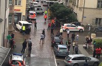 В Швейцарии на прохожих напал мужчина с бензопилой (Обновлено)