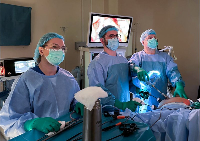 Команда лікарів Odrex за роботою