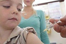 Школьникам запретили делать прививки без согласия родителей