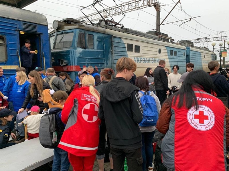 Евакуаційний поїзд із Донеччини