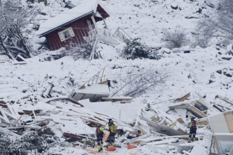 В Норвегии нашли тела семи жертв масштабного оползня