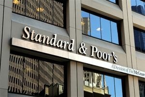 S&P представило новые прогнозы по Украине на 2014-2016 годы