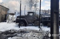 Во время пожара в воинской части в Рубежном пострадали трое военных 