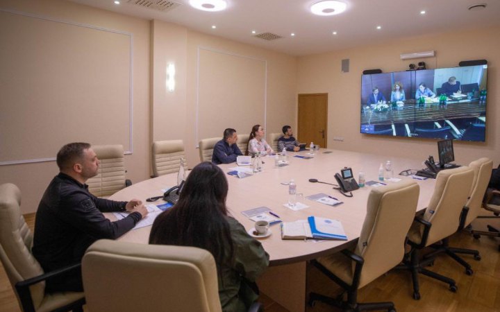 Міністри внутрішніх справ України та Чехії провели онлайн-зустріч