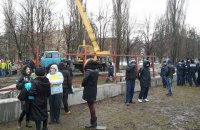 В Святошинском районе Киева "титушки" сломали ребра противнику незаконной застройки