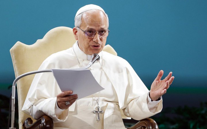 Папа Римський заборонив священникам писати проповіді з використанням ШІ