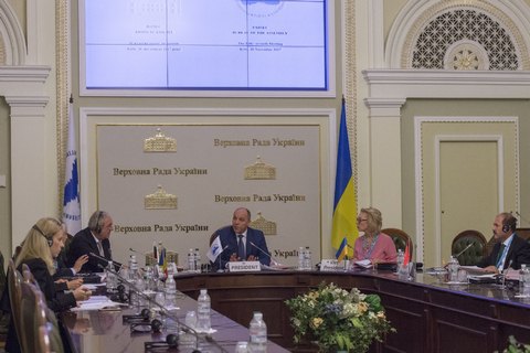 На сессии ПАЧЭС в Киеве произошел скандал с армянской делегацией