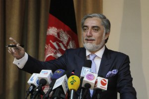 Опозиціонер лідирує на виборах президента Афганістану