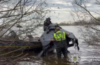 Із Дніпра витягнули безпілотник із бойовою частиною