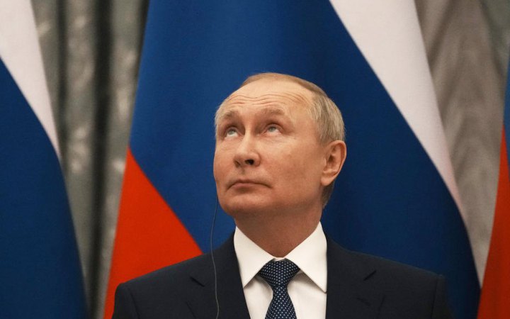 Москва заявила про атаку "бойовими безпілотниками"