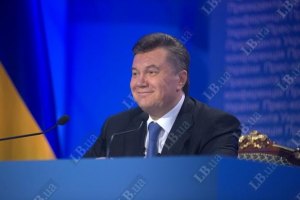Янукович доволен "бойцом" Саламатиным