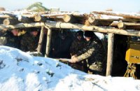 За день боевики девять раз обстреляли позиции сил АТО на Донбассе