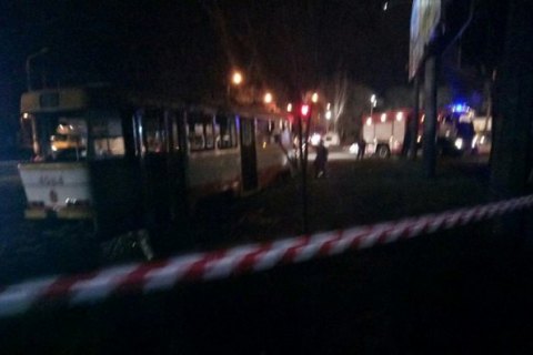 В Одесі біля "Молодої гвардії" на ходу загорівся трамвай з пасажирами