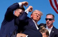 Трамп замінив офіційний портрет Обами своїм власним