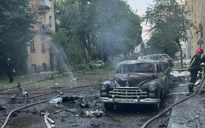 У Львові через обстріли РФ пошкоджені промислові об'єкти, кількість постраждалих зросла (оновлено)