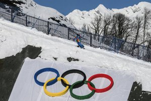 На Олімпіаді в Сочі розіграли перший "український" комплект медалей