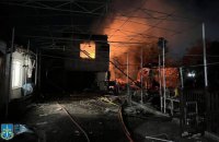 Окупанти вночі атакували Одесу дронами. Пошкоджено будинки, є поранений