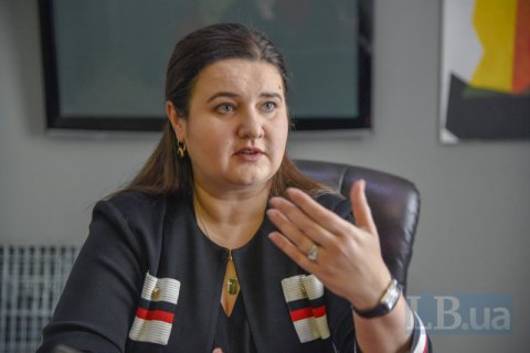 Маркарова заявила, что Вашингтон не влияет на решение Зеленского по олигархам