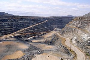 Возобновилась добыча на крупнейшем в мире платиновом руднике