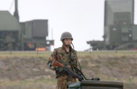 Японія готується розгорнути далекобійні ракети власної розробки