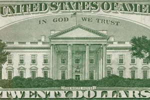 Атеистам отказали в требовании убрать надпись In God We Trust на долларах