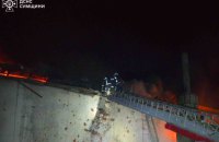 Уночі РФ завдала ударів по Сумах та Шосткинській громаді, є пошкодження