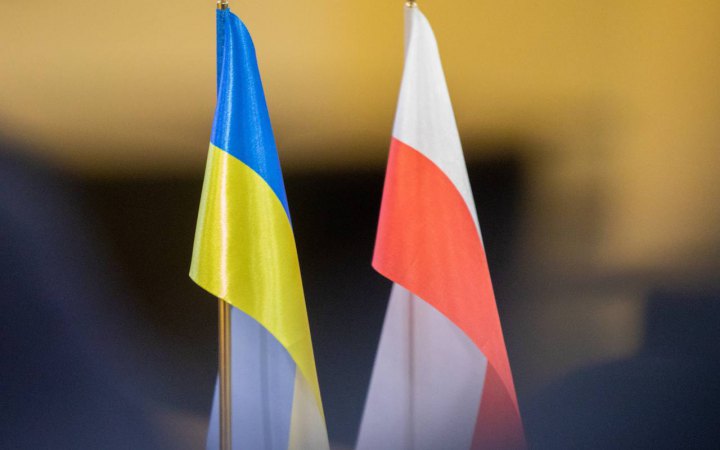 ​Громадяни Польщі отримають особливий правовий статус в Україні
