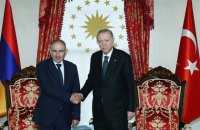 Реджеп Таїп Ердоган та Нікол Пашинян зустрілись у Стамбулі