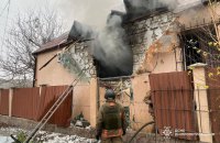 На Дніпропетровщині одна людина загинула, ще двоє поранені через російські обстріли