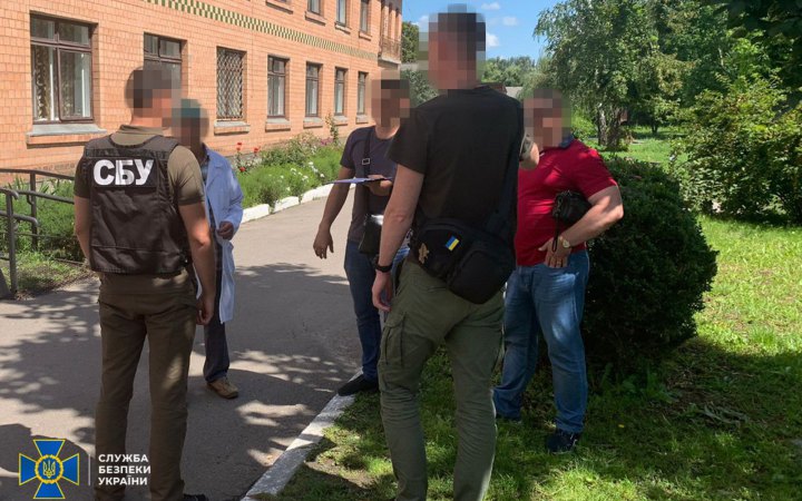 СБУ викрила на корупції районного воєнкома Полтавщини і ексголову райради на Черкащині