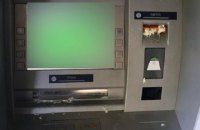 В Харькове банкоматы "Сбербанка" залили монтажной пеной 