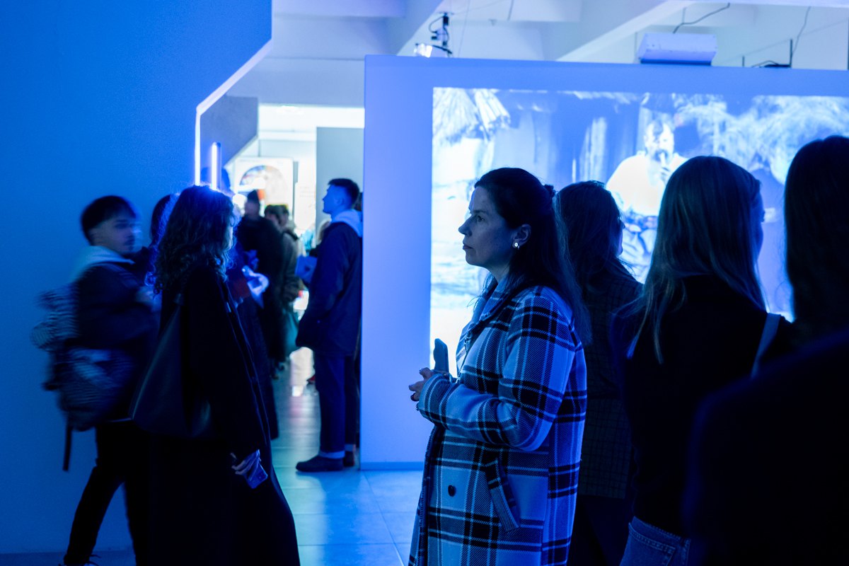 Відкриття&nbsp;виставки&nbsp;'У грандіознім сонцетанці'.