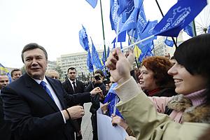 Донецк ожидает в субботу Януковича 