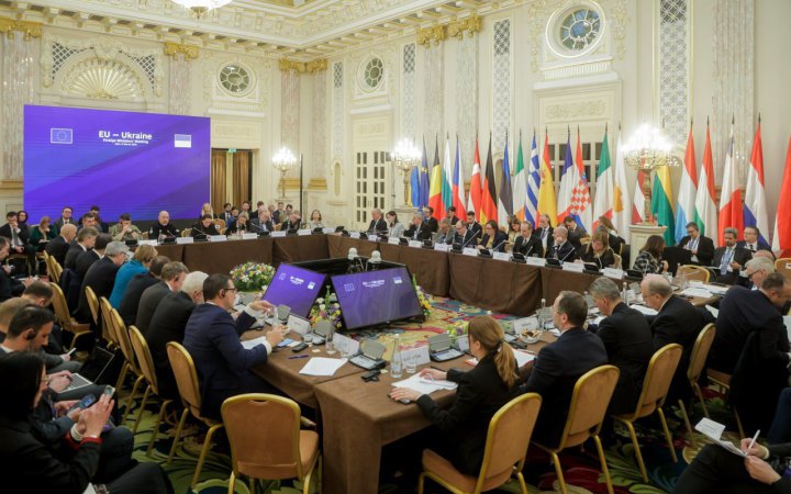 Шмигаль: Україні потрібно щонайменше 5,4 млрд євро для підготовки енергосистеми до зими