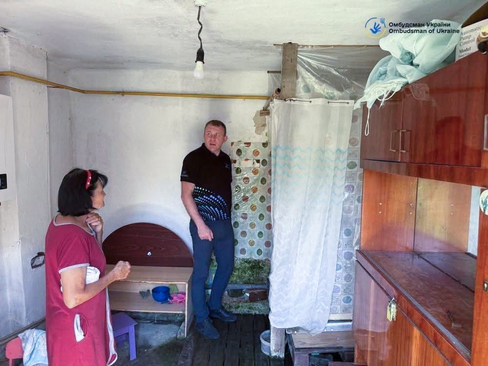 Під час моніторингу місць тимчасового проживання ВПО у Закарпатській області.