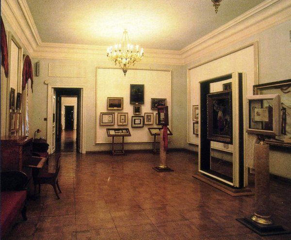 Национальный музей Тараса Шевченка