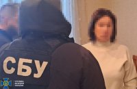 Затримали жінку, яку підозрюють у впроваджуванні "освітніх стандартів РФ" в окупованій Макіївці