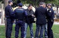 У Греції депутат, який побив жінку, уникнув суду до виборів