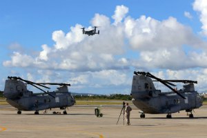 ​На военной базе США в Японии рухнул военный вертолет
