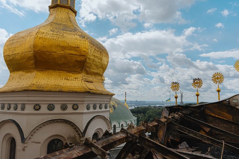 Києво-Печерська Лавра після удару РФ